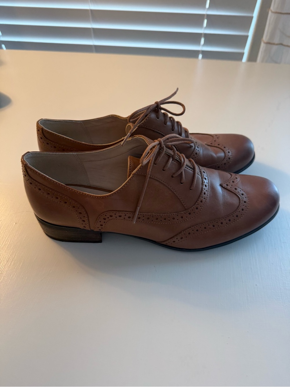 Clarks Women's Brown Leather Wingtip Oxfords